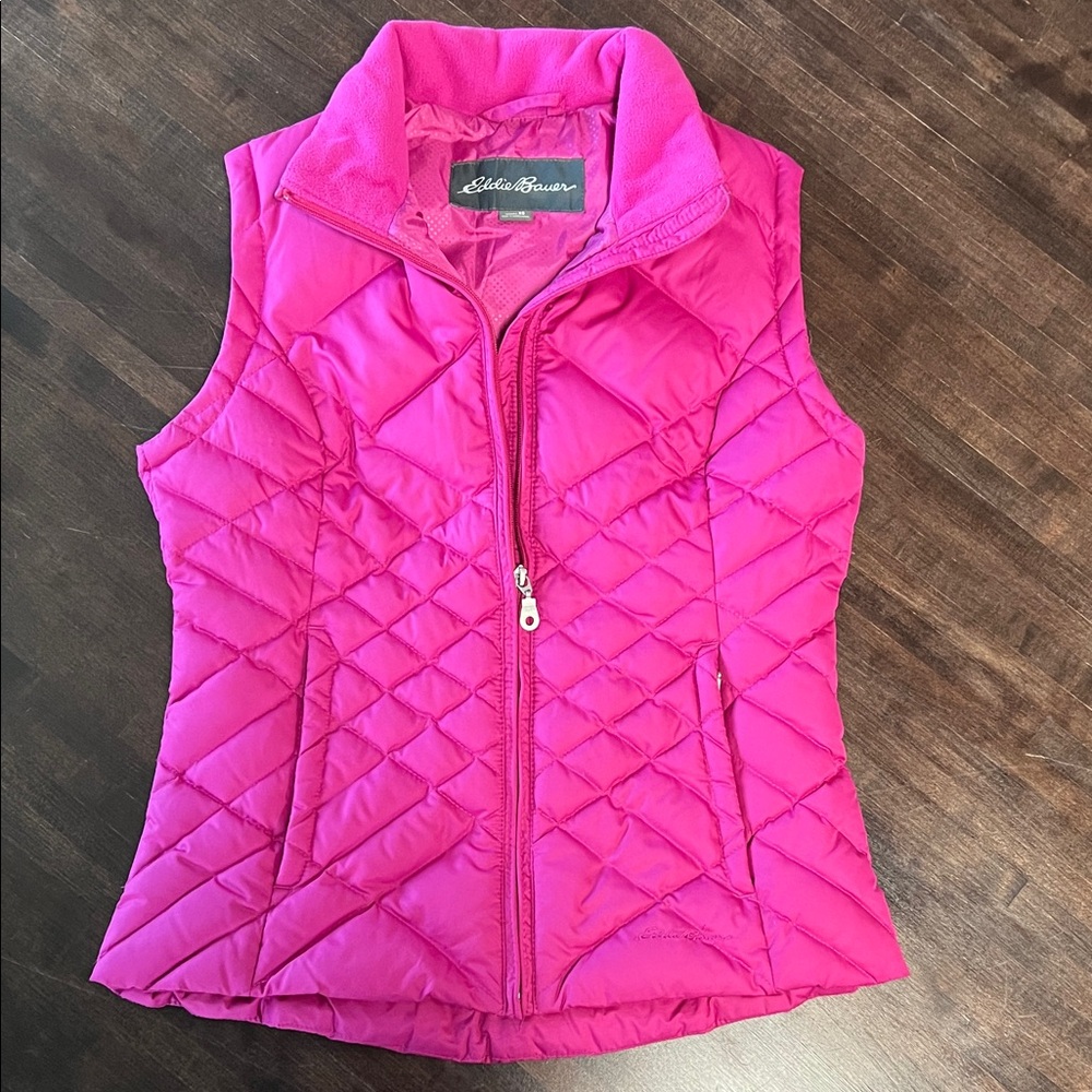 Eddie Bauer Women's Fuchsia Quilted Vest